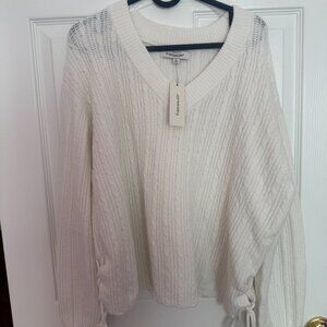 Francesca's Charline Soft V Neck Pullover Sweater - White | Size: Large